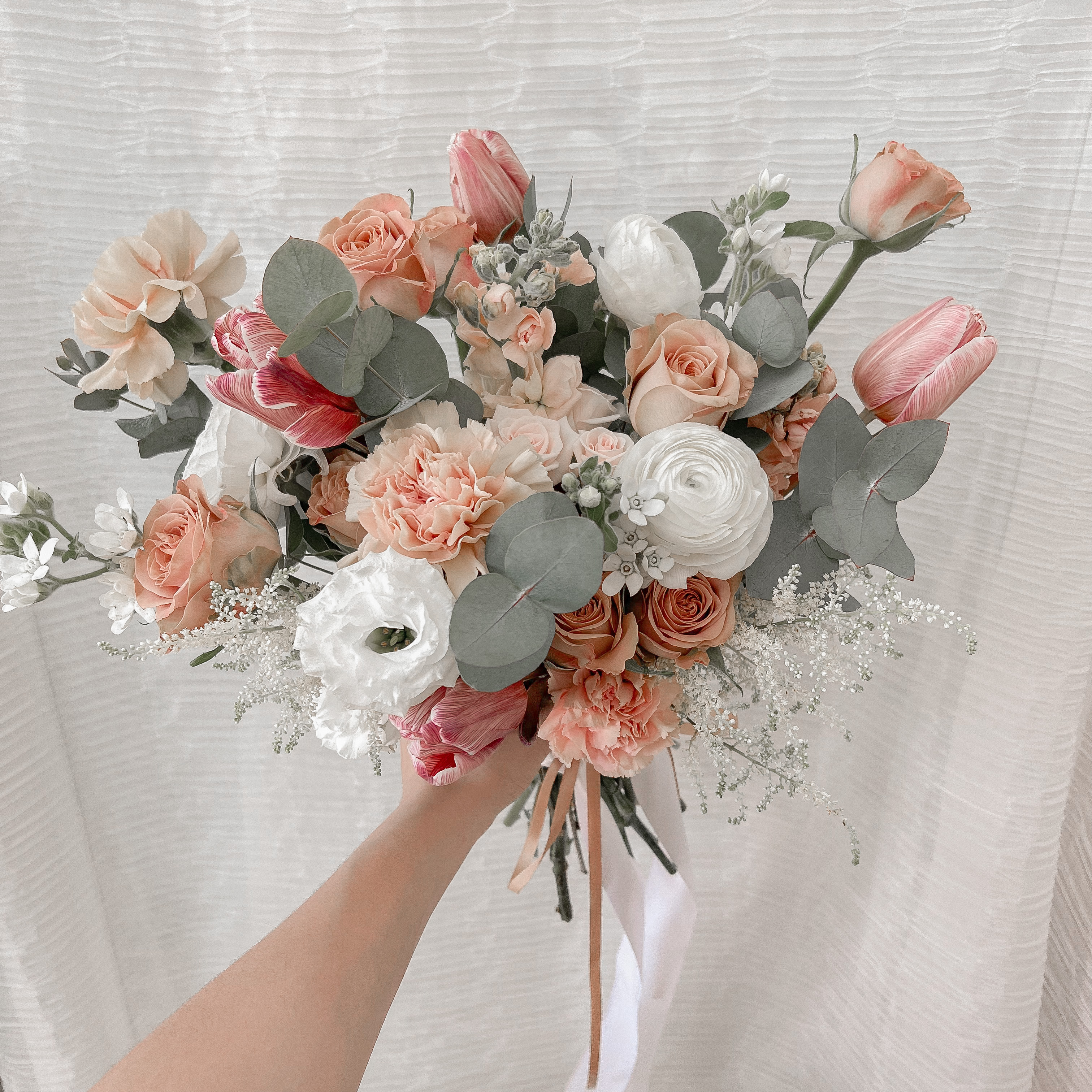 Rustic Wide Premium Customised Bridal Bouquet